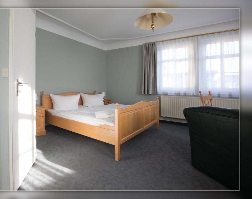 Hotel Ross Zwönitz Exterior foto